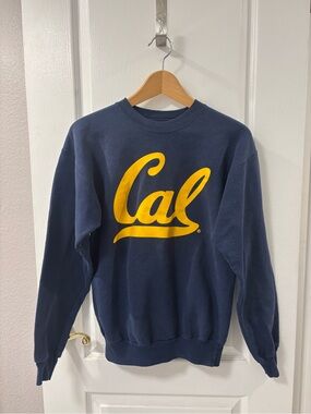 UC Berkeley California Navy Blue Crewneck Sweatshirt with Yellow Cal Logo S